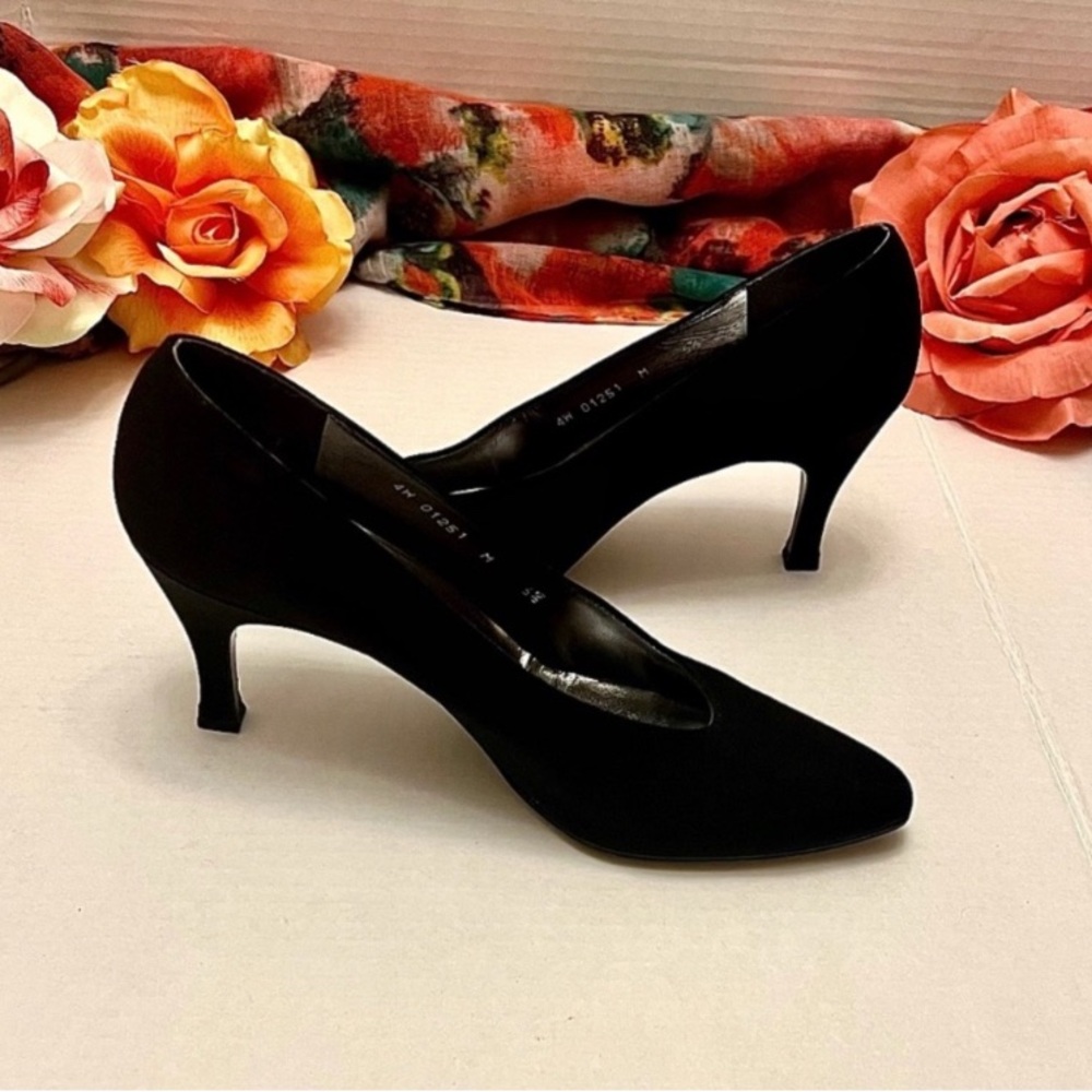 Stuart Weitzman Black Heels